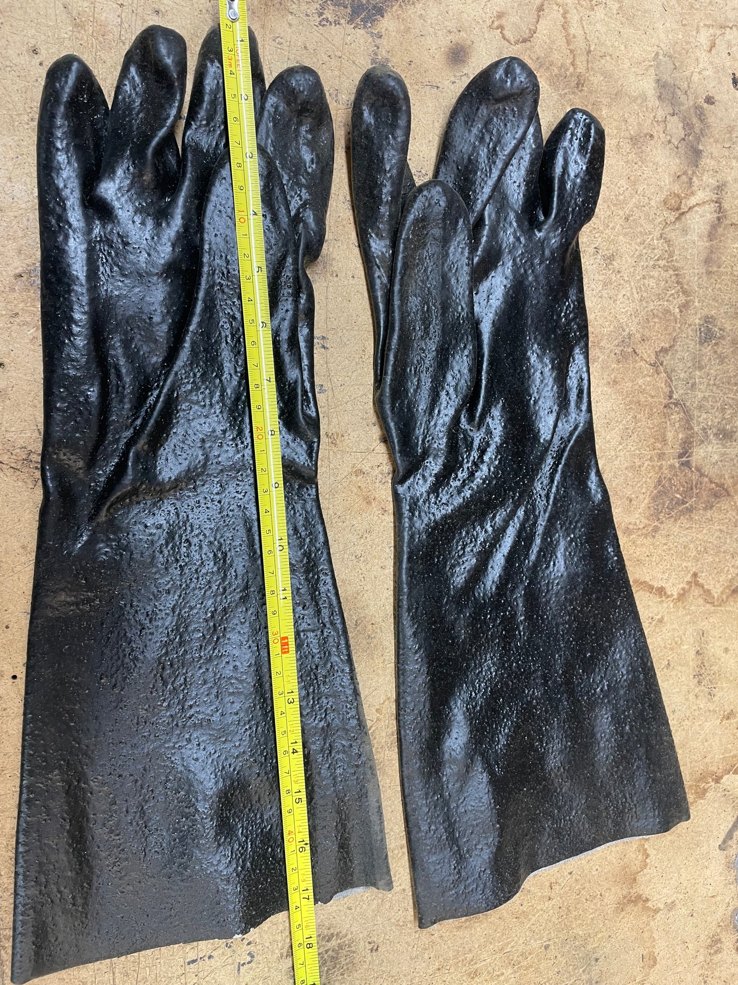 Cold Creek Trapping gauntlet 17" for water trapping, gaunt17