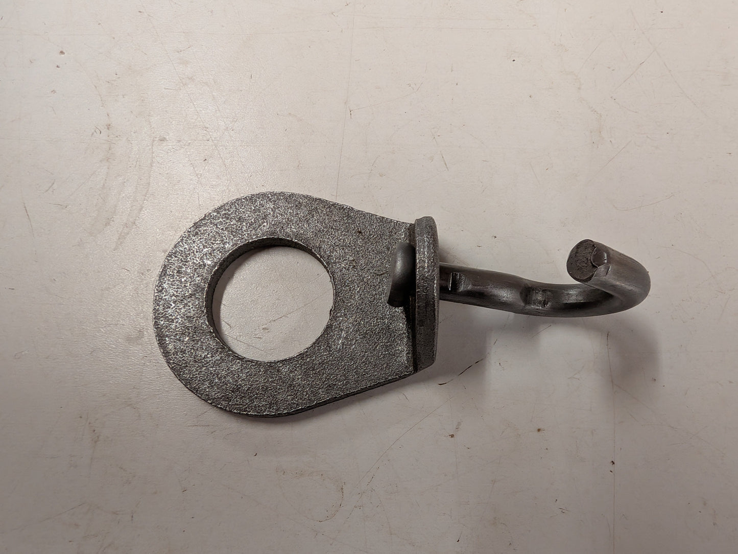 Flat Stake Swivels for 3/8' and 1/2" stakes | 2 Options