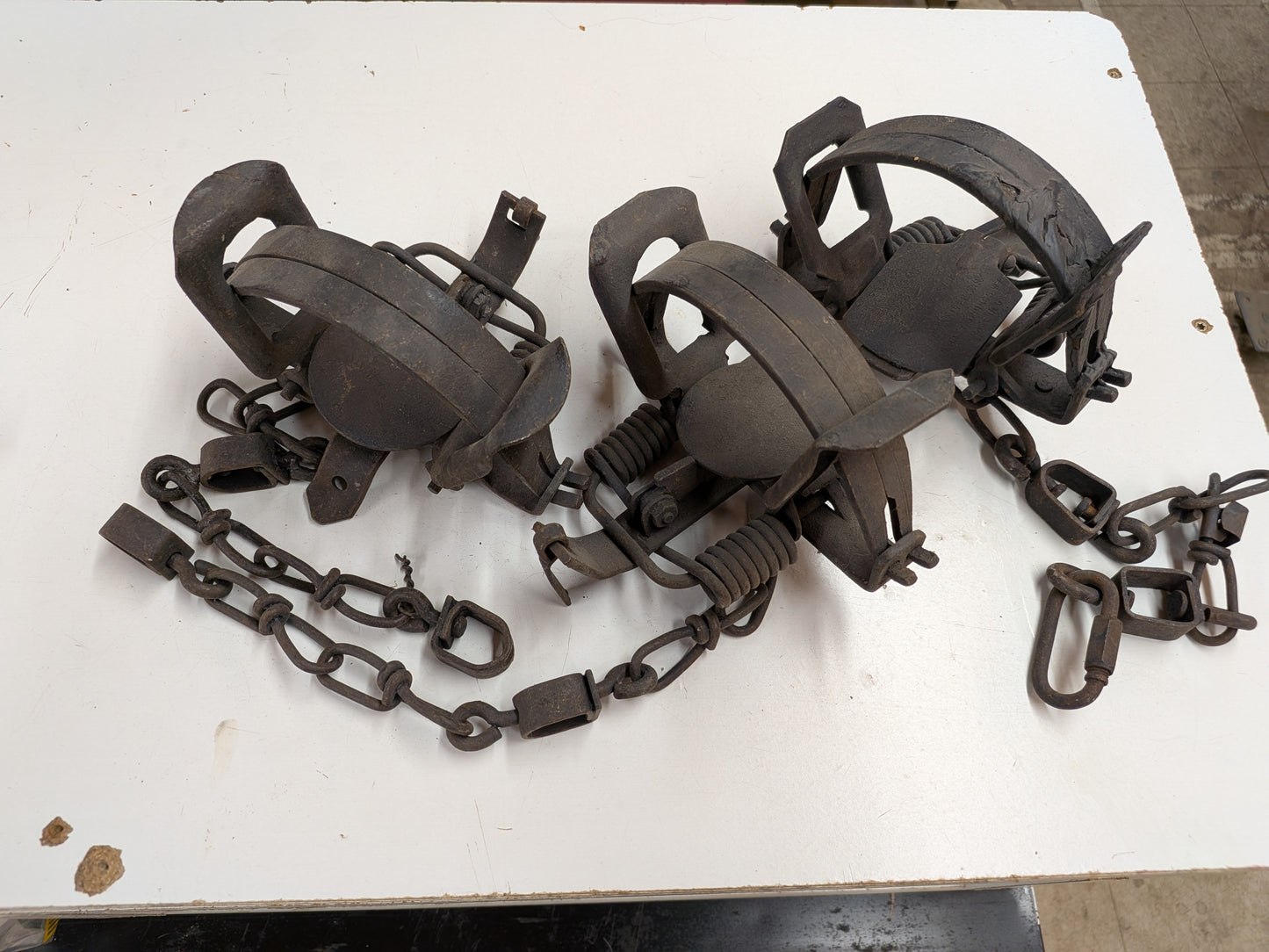 Used 1.75 Sleepy Creek Coil Spring traps (SC#1.75)