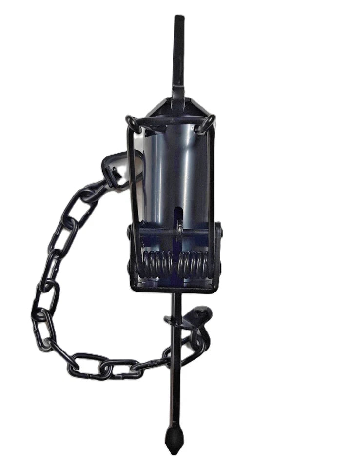 12, Brand New Cold Creek Dog proof raccoon traps with setting tool