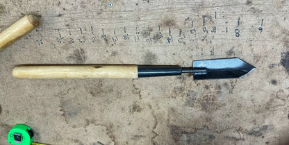 Trapping Trowel | Wide or Narrow Blade | 22" Long