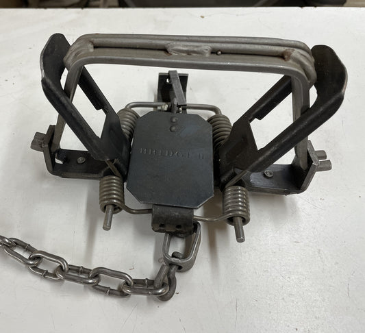 Bridger #3 Coil Spring Regular Jaw Modified Trap, Laminated