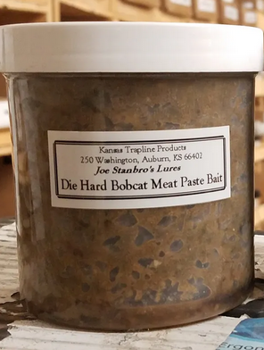 1 - Pint DIE HARD BOBACT Meat Paste Bait - Kansas City Trapline