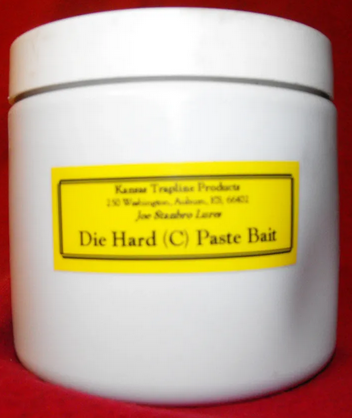 1 - Pint DIE HARD C Bait Paste - Kansas City Trapline